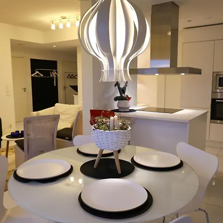 Mamis Arctic Penthouse